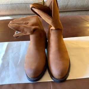 Tecovas Stockton Clay Bovine Boot. New! Size 10 D.